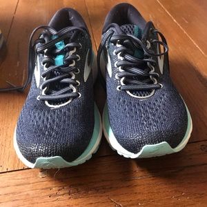 Brooks Ghost 11 Women’s running shoes